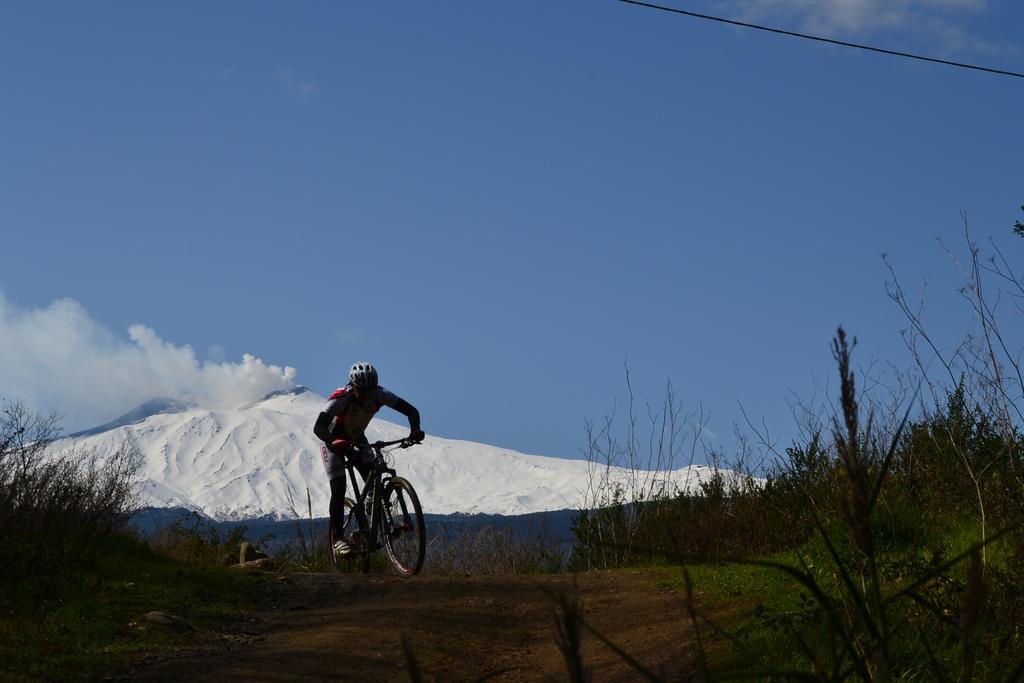 Etna Bike Holiday Zafferana Etnea Εξωτερικό φωτογραφία